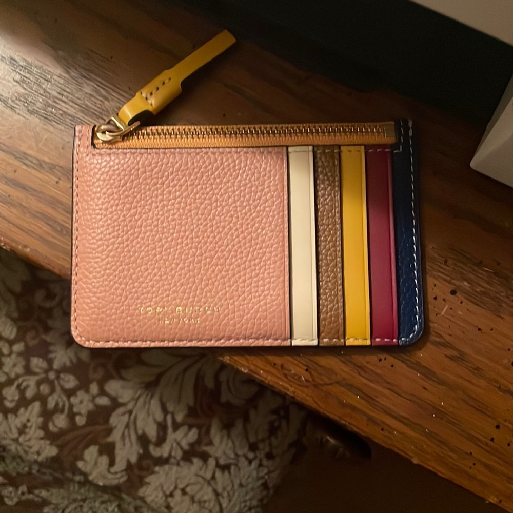 Credit card coin holder